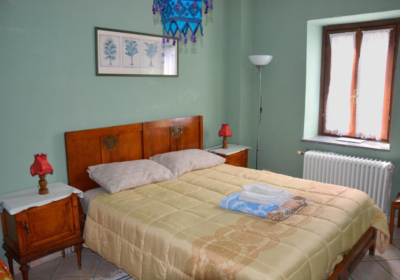 Casa Omnia B&B Castellamonte Extérieur photo